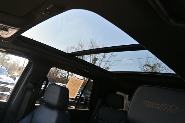 Used 2024 Chevrolet Tahoe High Country w/ Premium Package image 20