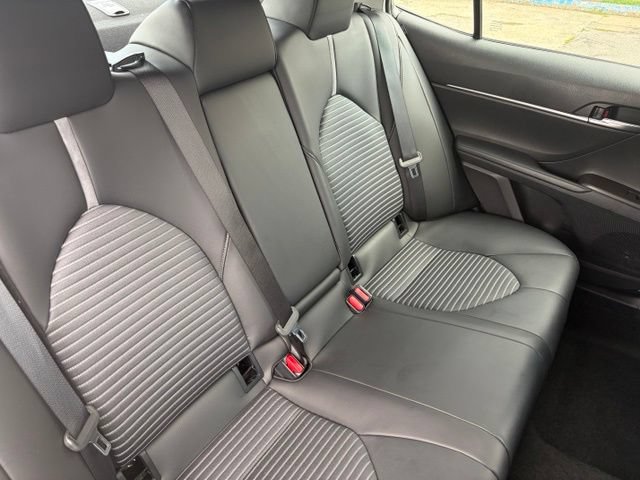 Used 2024 Toyota Camry SE FWD image 32