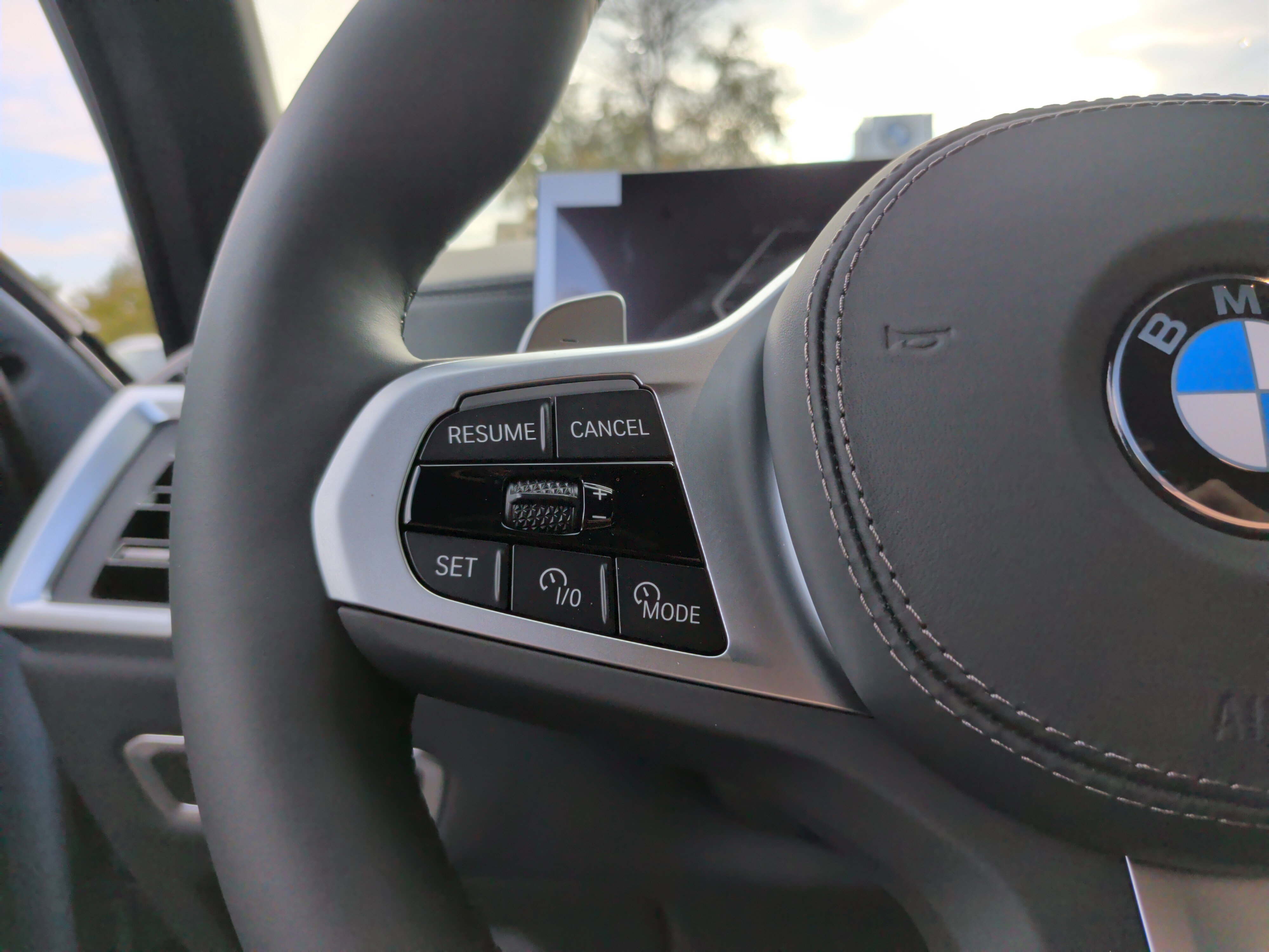 Certified 2026 BMW X7 xDrive40i w/ Executive Package image 18