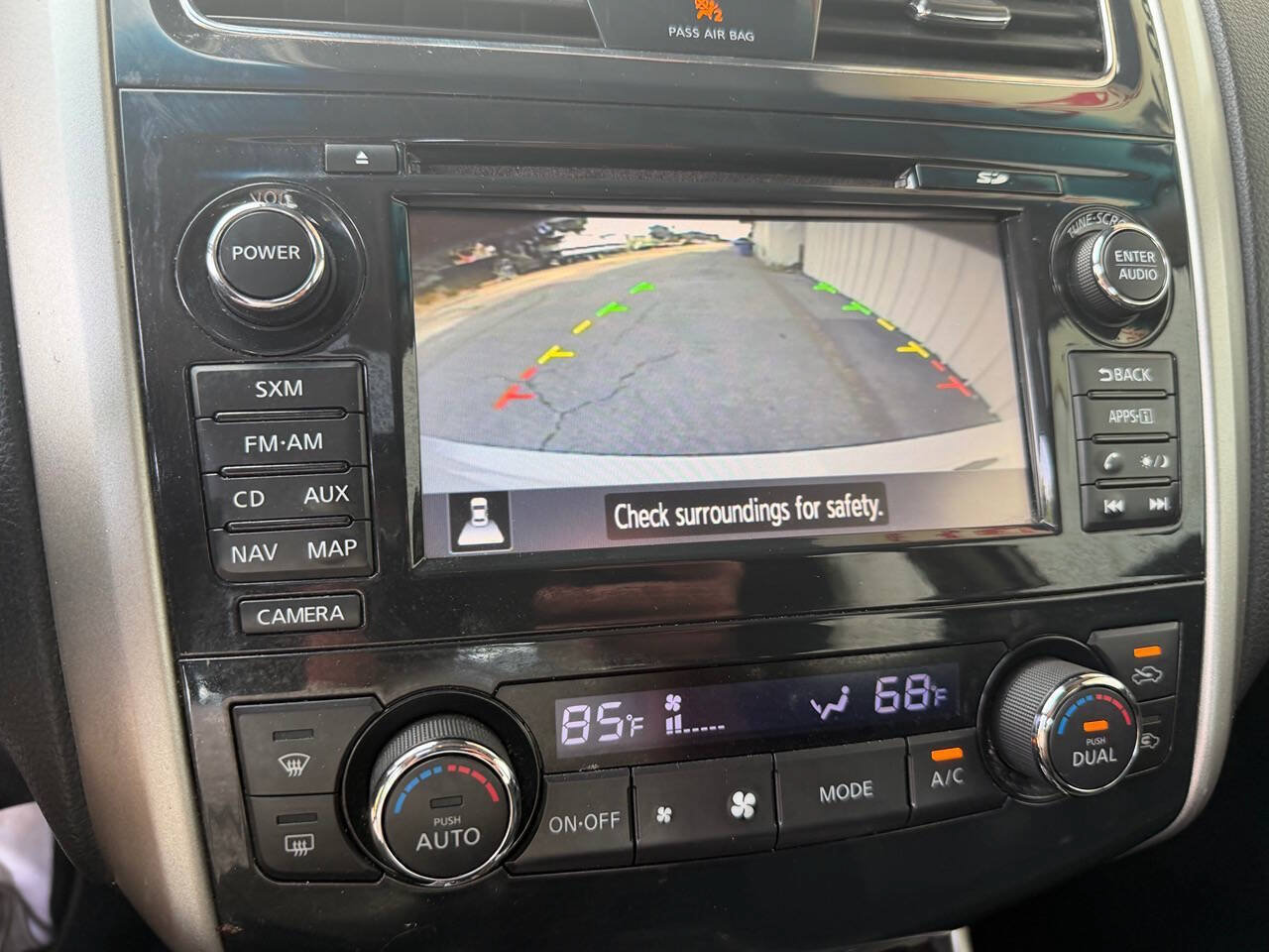 Used 2015 Nissan Altima 3.5 SL FWD image 28