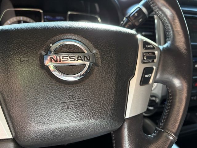 Used 2019 Nissan Titan SV w/ SV Convenience Package image 15