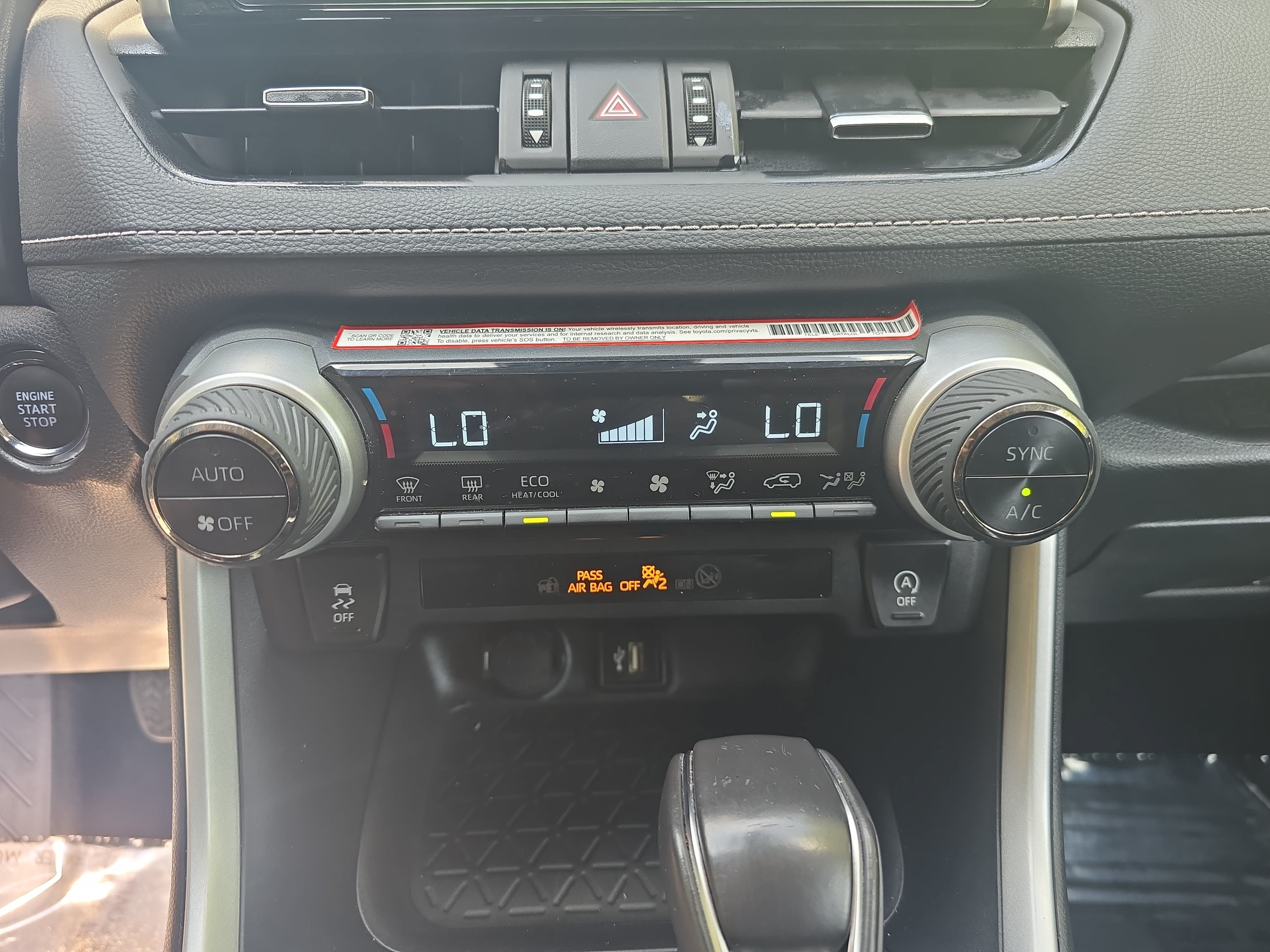 Used 2025 Toyota RAV4 XLE Premium FWD image 24