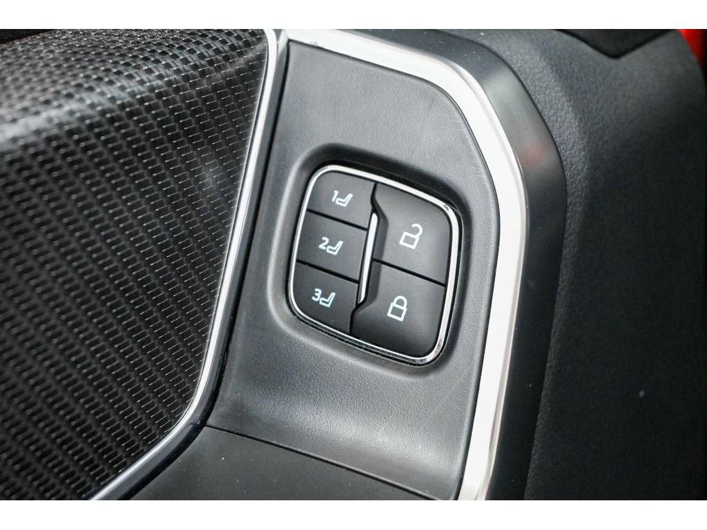 Used 2022 Ford F150 Raptor w/ Raptor 37 Performance Package image 33