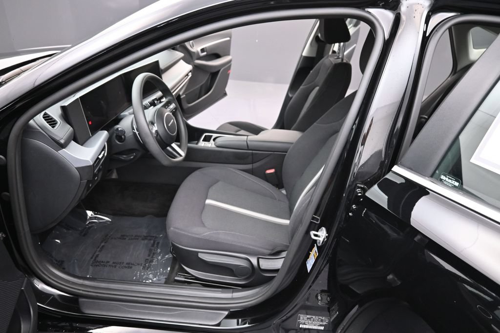 Certified 2026 Hyundai Sonata Blue FWD image 12