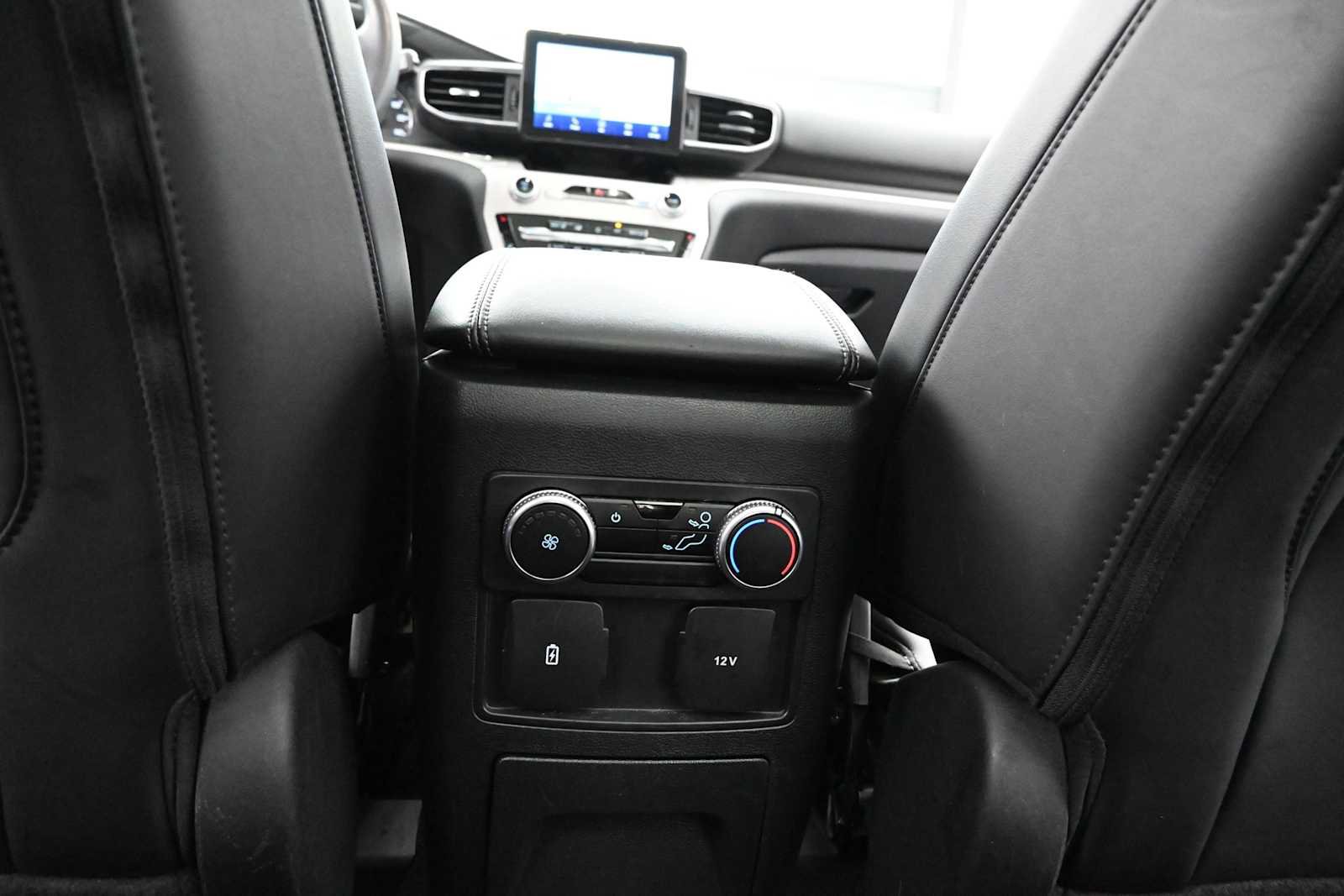 Used 2024 Ford Explorer XLT w/ Equipment Group 202A AWD/4WD image 29