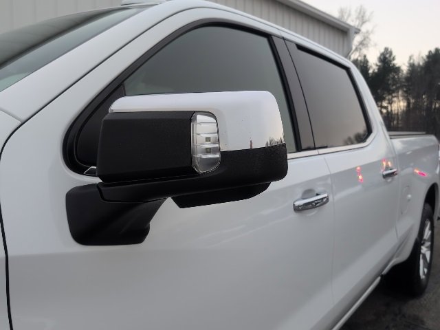 Used 2020 Chevrolet Silverado 1500 LTZ w/ LTZ Convenience Package image 17