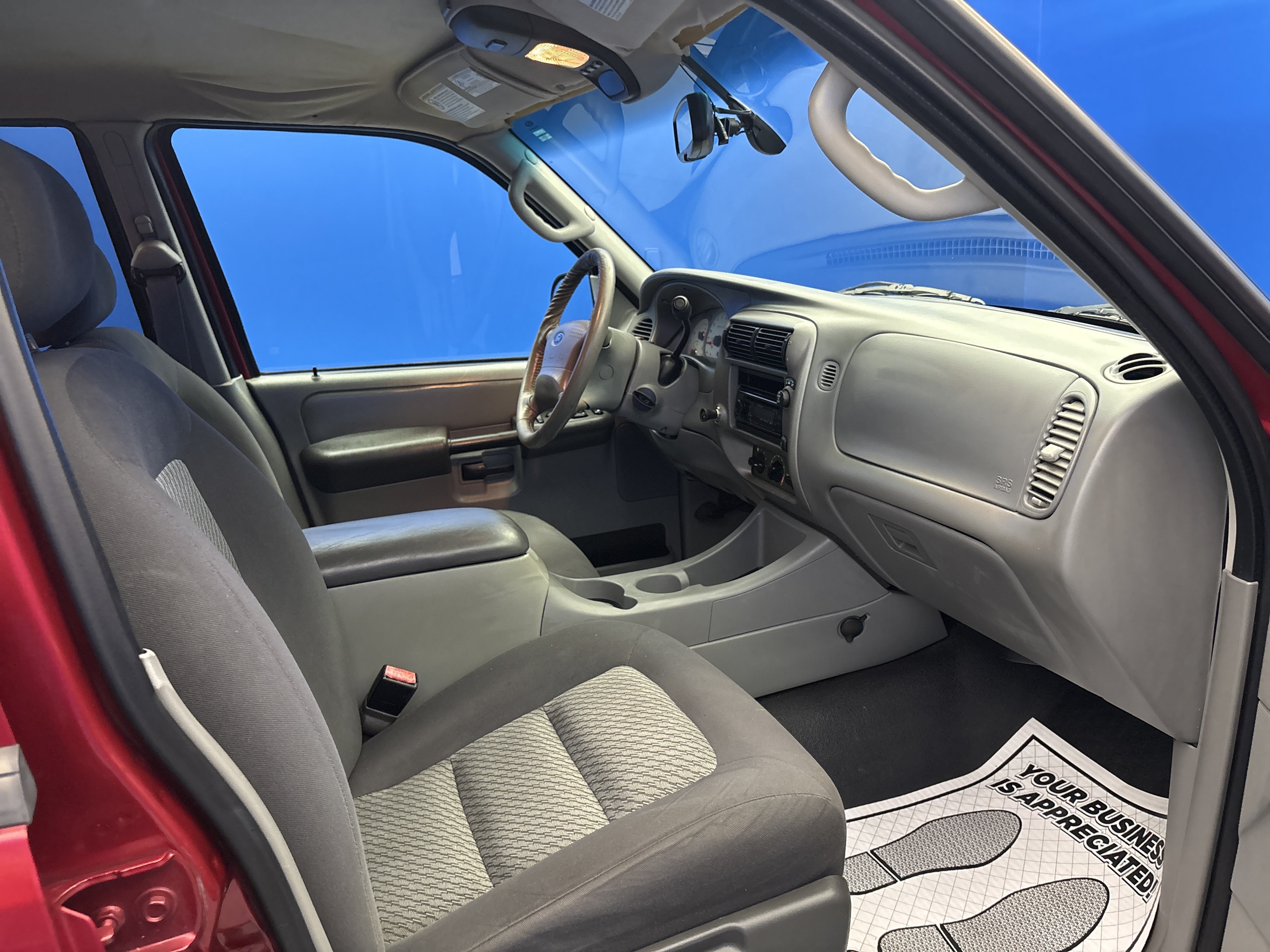 Used 2003 Ford Explorer Sport Trac XLS RWD image 23