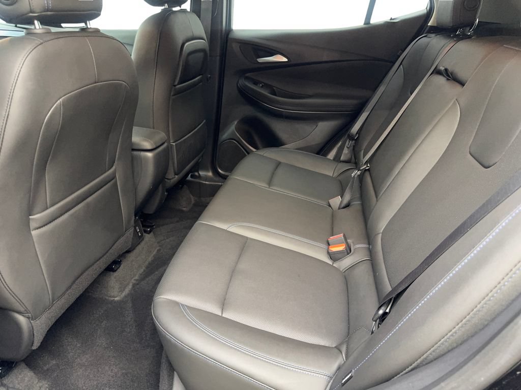 Used 2025 Buick Encore GX Sport Touring w/ Comfort Package FWD image 34