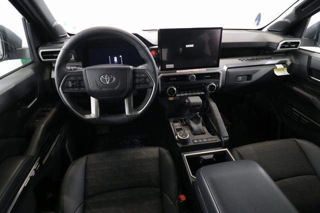 New 2025 Toyota Tacoma TRD Off-Road image 4