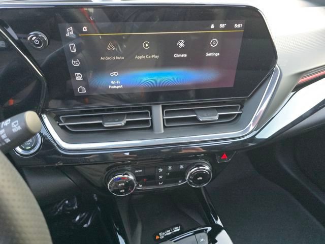 New 2026 Chevrolet Trax RS w/ Sunroof Package image 30