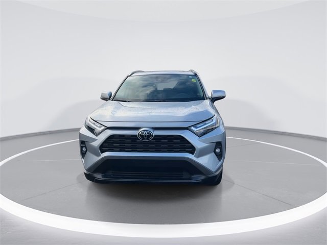 Used 2025 Toyota RAV4 XLE Premium image 3