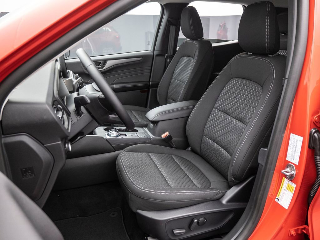 Used 2024 Ford Escape Active image 21