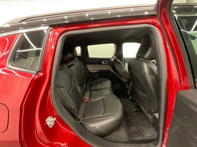Used 2025 Jeep Compass Limited AWD/4WD image 25