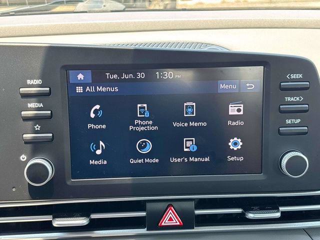 Certified 2024 Hyundai Elantra SE FWD image 29