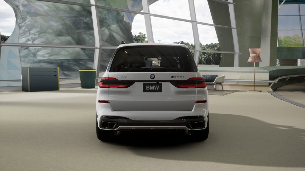 New 2026 BMW X7 M60i image 5