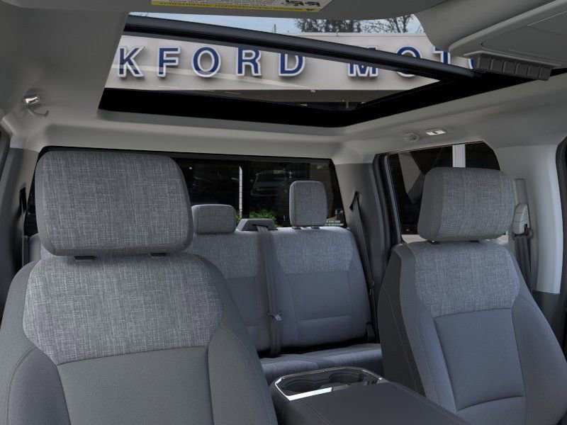 New 2025 Ford F250 XLT w/ Black Appearance Package AWD/4WD image 24