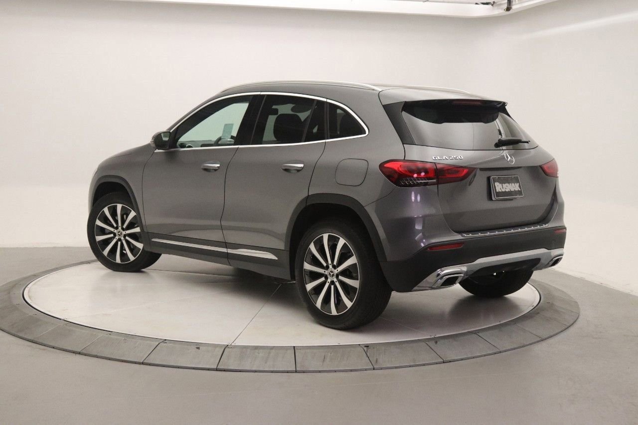 Certified 2023 Mercedes-Benz GLA 250 image 2
