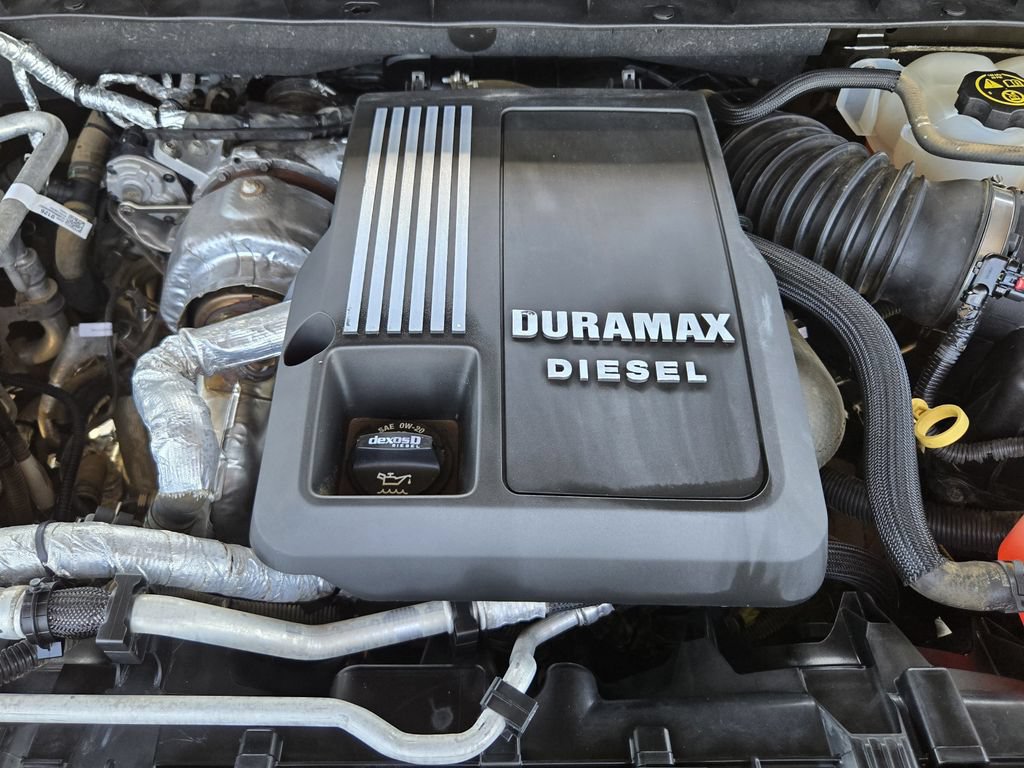 Used 2020 Chevrolet Silverado 1500 LTZ w/ LTZ Premium Package AWD/4WD image 37