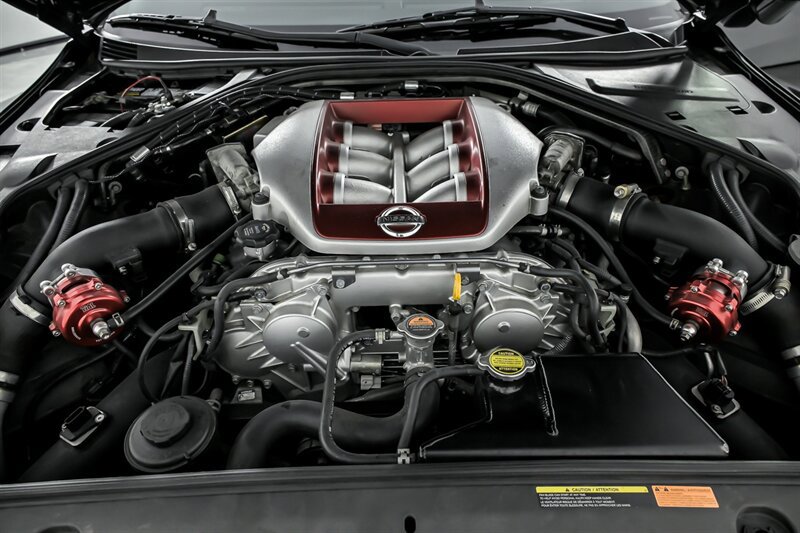 Used 2012 Nissan GT-R Black Edition AWD/4WD image 17