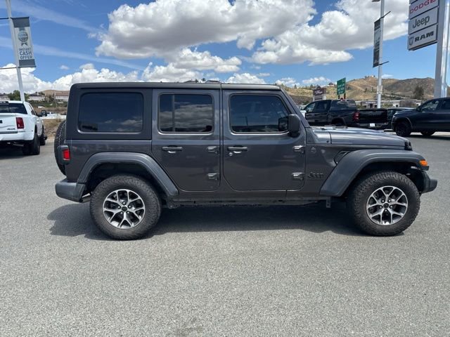 Used 2024 Jeep Wrangler Sport S image 12