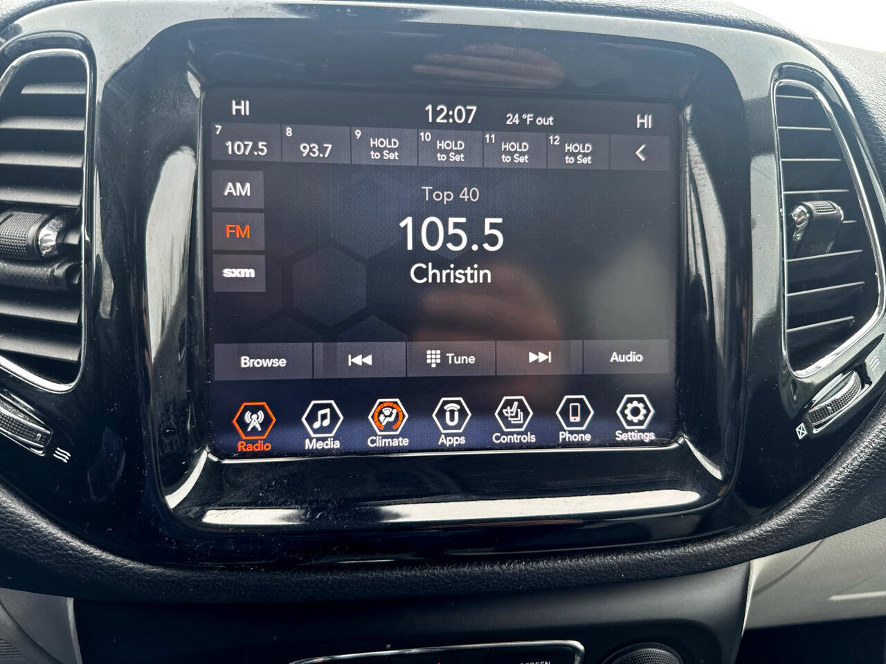 Used 2020 Jeep Compass Limited w/ Rear Convenience Group image 13