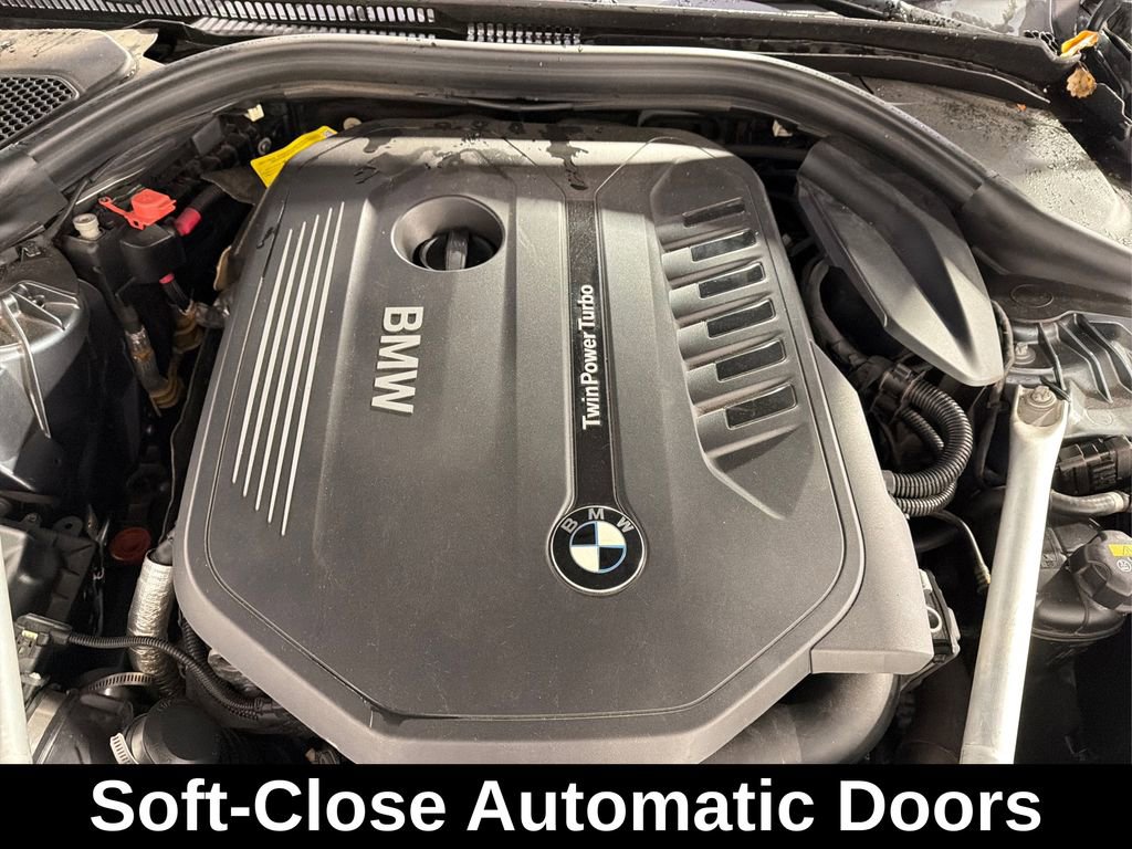 Used 2019 BMW 540i xDrive w/ Premium Package image 12