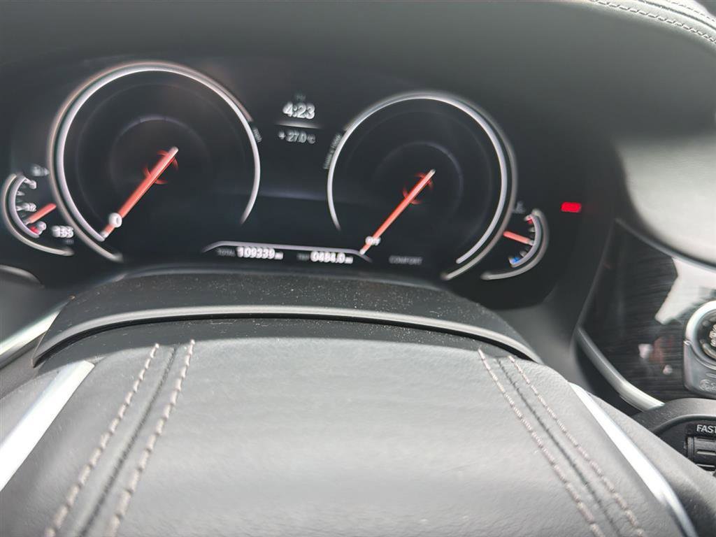Used 2019 BMW 740i w/ Executive Package RWD image 13