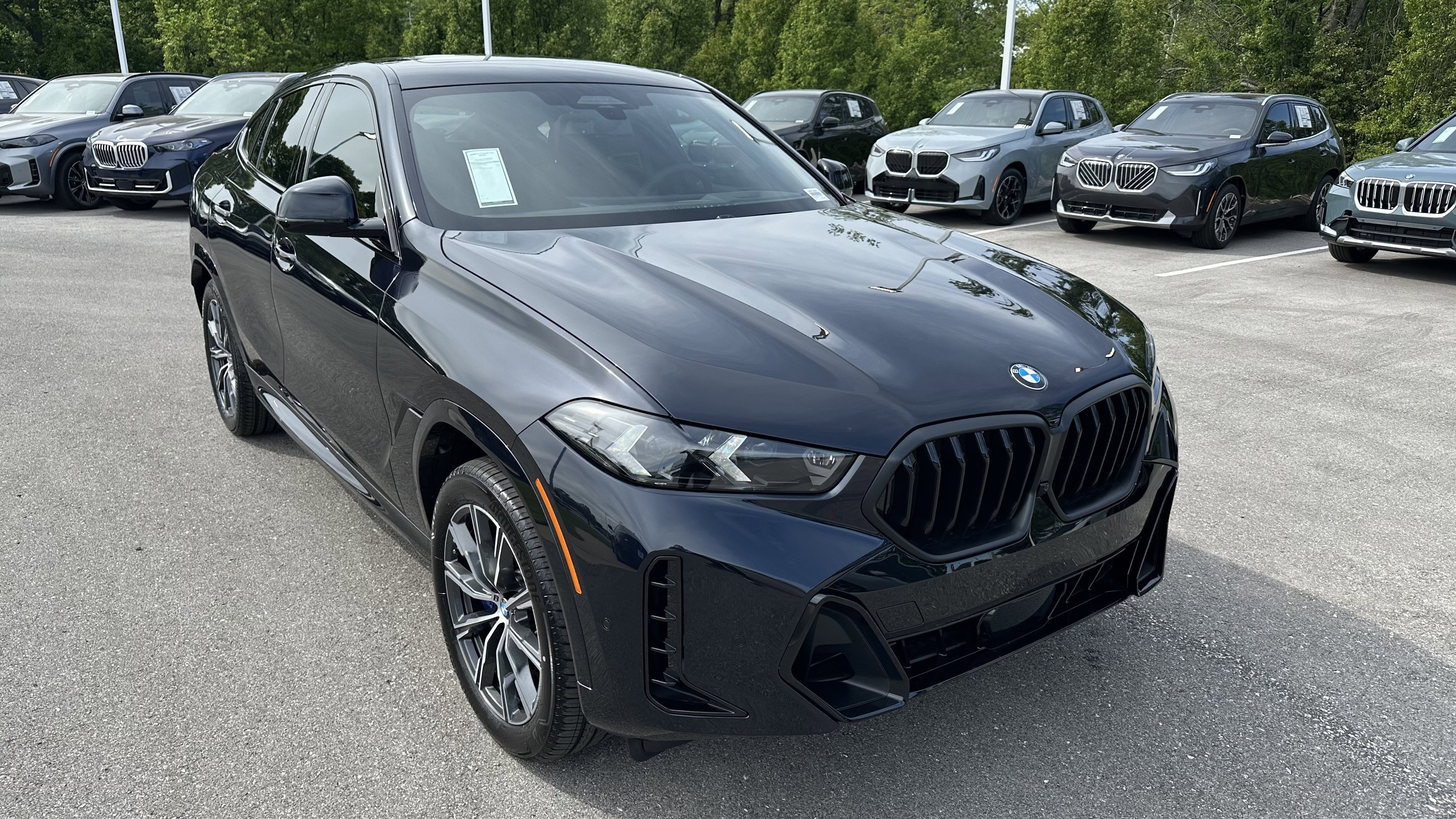 New 2027 BMW X6 xDrive40i AWD/4WD image 2