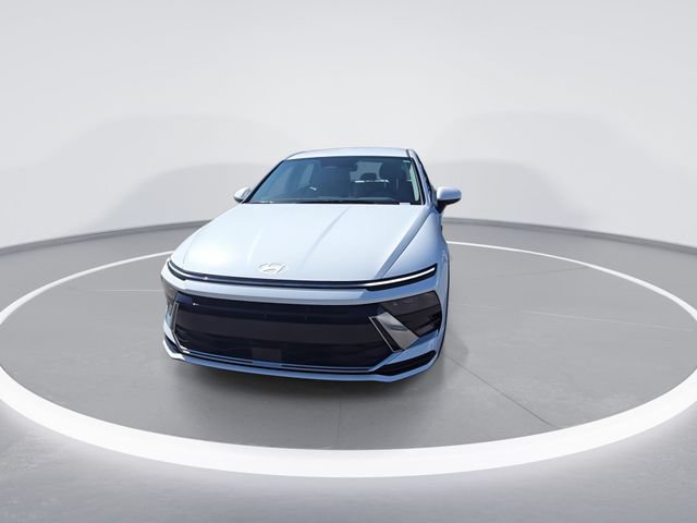 New 2025 Hyundai Sonata SEL FWD image 3