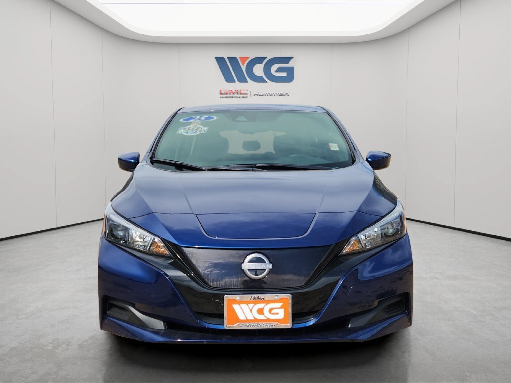 Used 2025 Nissan Leaf S FWD image 6
