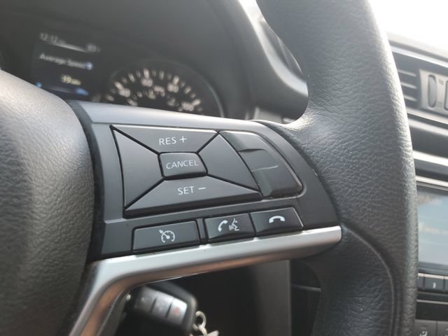 Used 2017 Nissan Rogue S w/ S Appearance Package AWD/4WD image 21