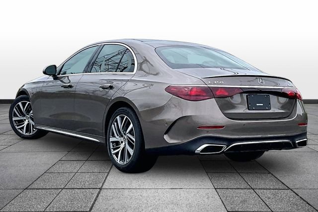 New 2026 Mercedes-Benz E 350 4MATIC Sedan image 4