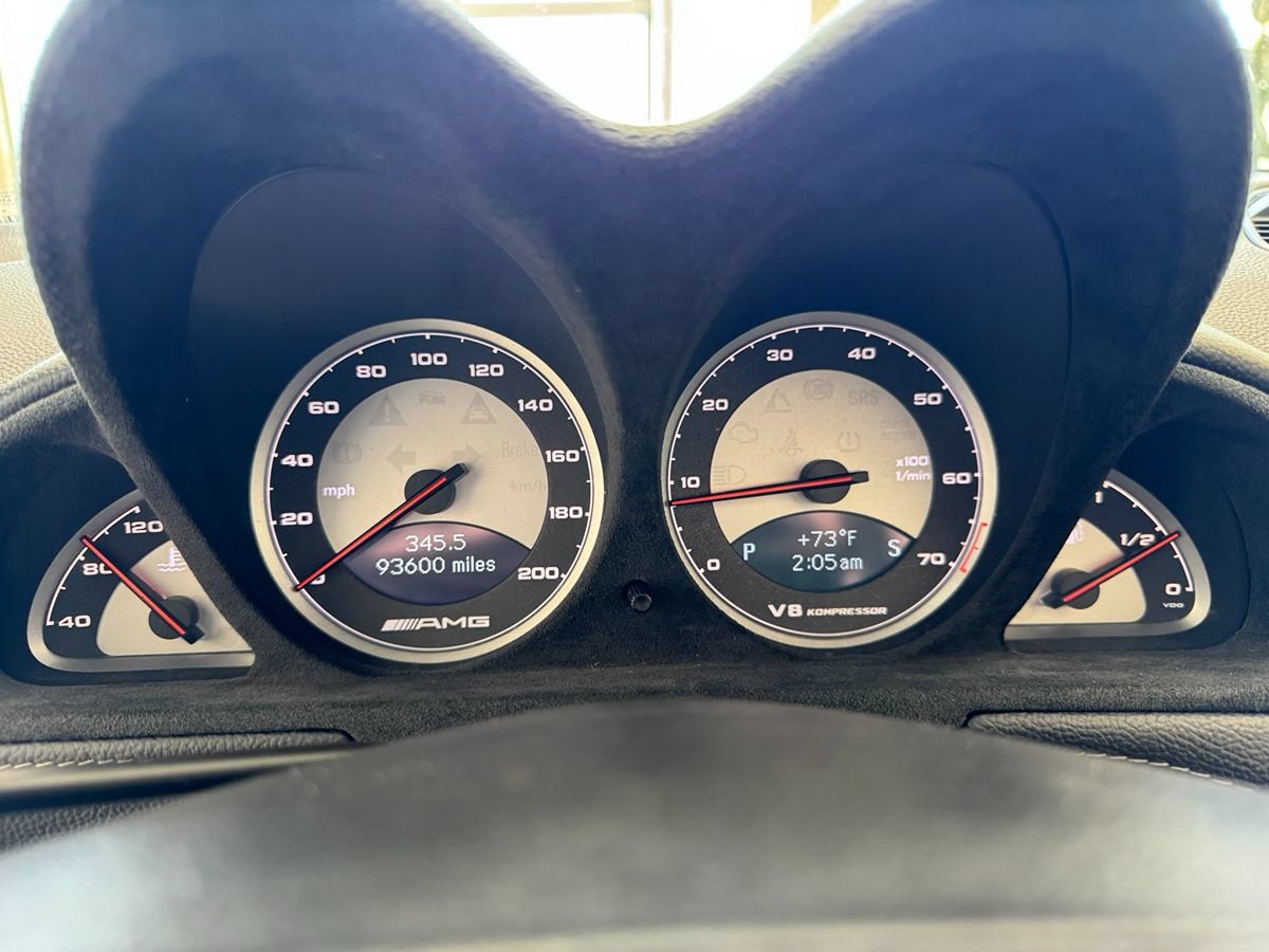 Used 2005 Mercedes-Benz SL 55 AMG image 32