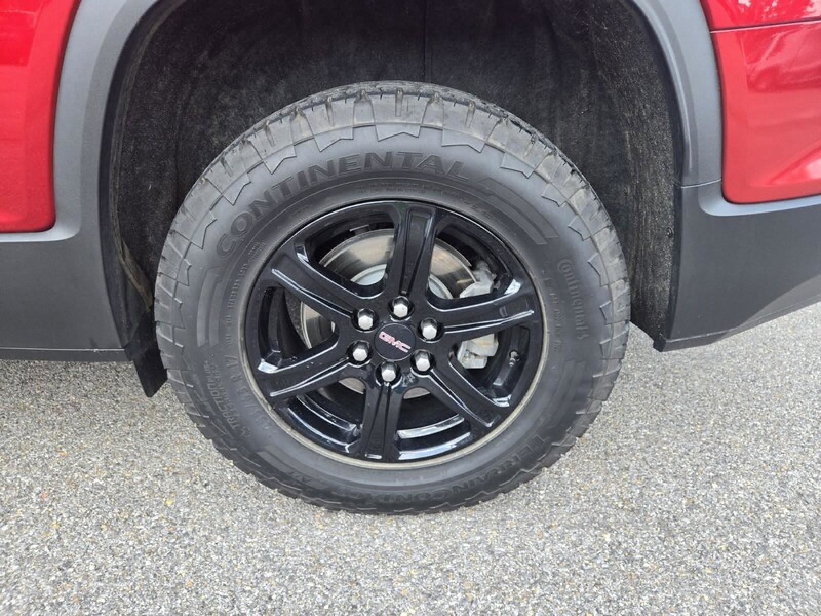 Used 2023 GMC Acadia AT4 w/ Technology Package AWD/4WD image 9