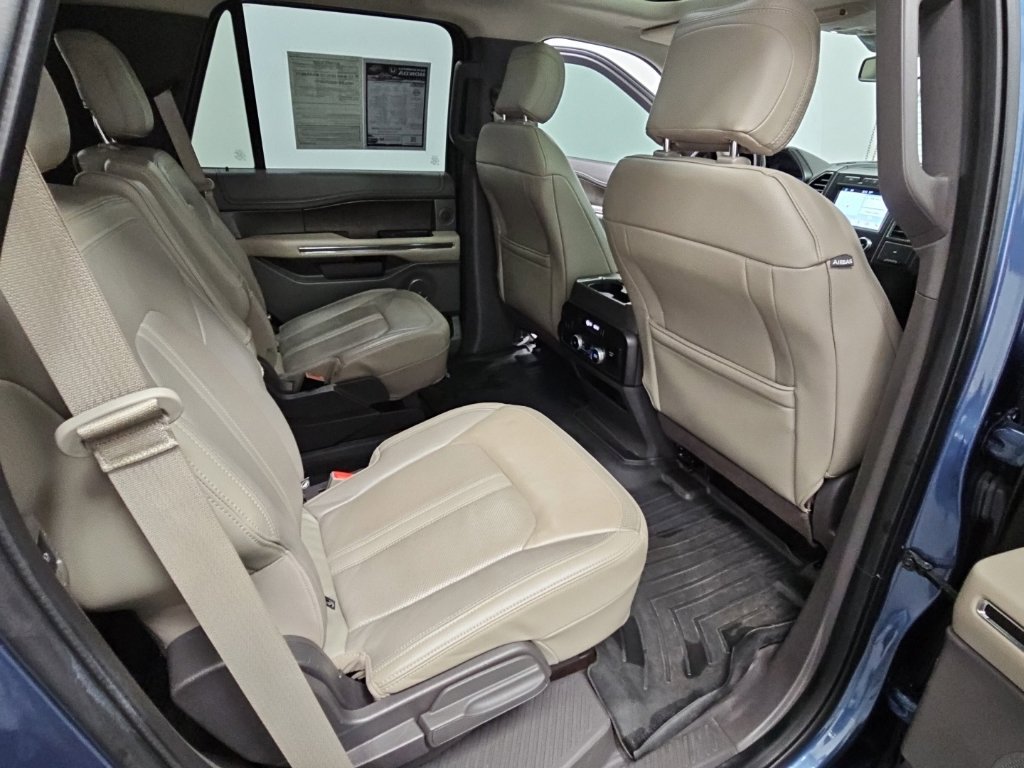 Used 2018 Ford Expedition Limited w/ Equipment Group 301A RWD image 44