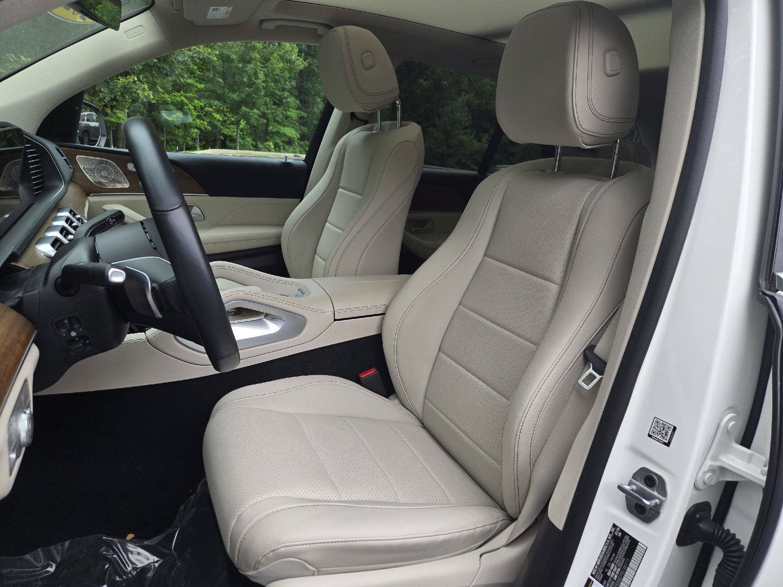Used 2024 Mercedes-Benz GLE 450 4MATIC image 13