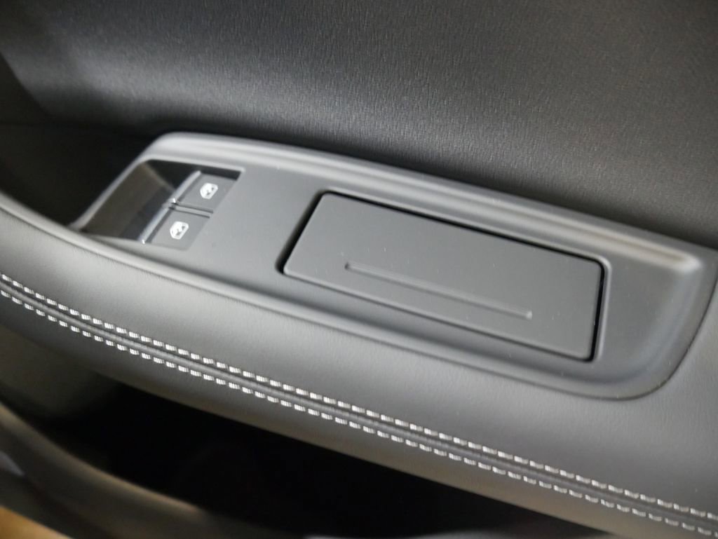 New 2026 Audi Q8 Premium Plus image 35