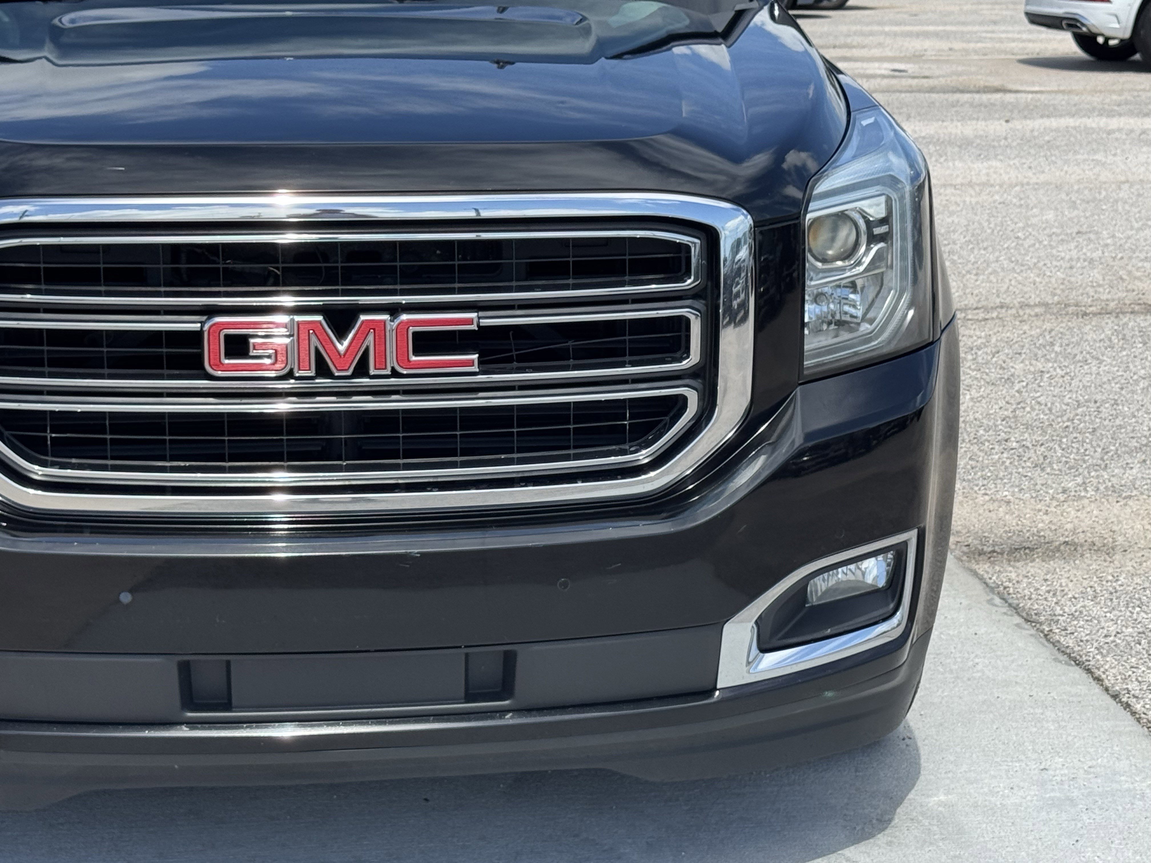 Used 2020 GMC Yukon SLT w/ Open Road Package image 5