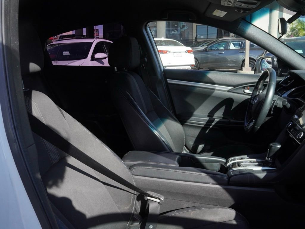 Used 2021 Honda Civic Sport image 17