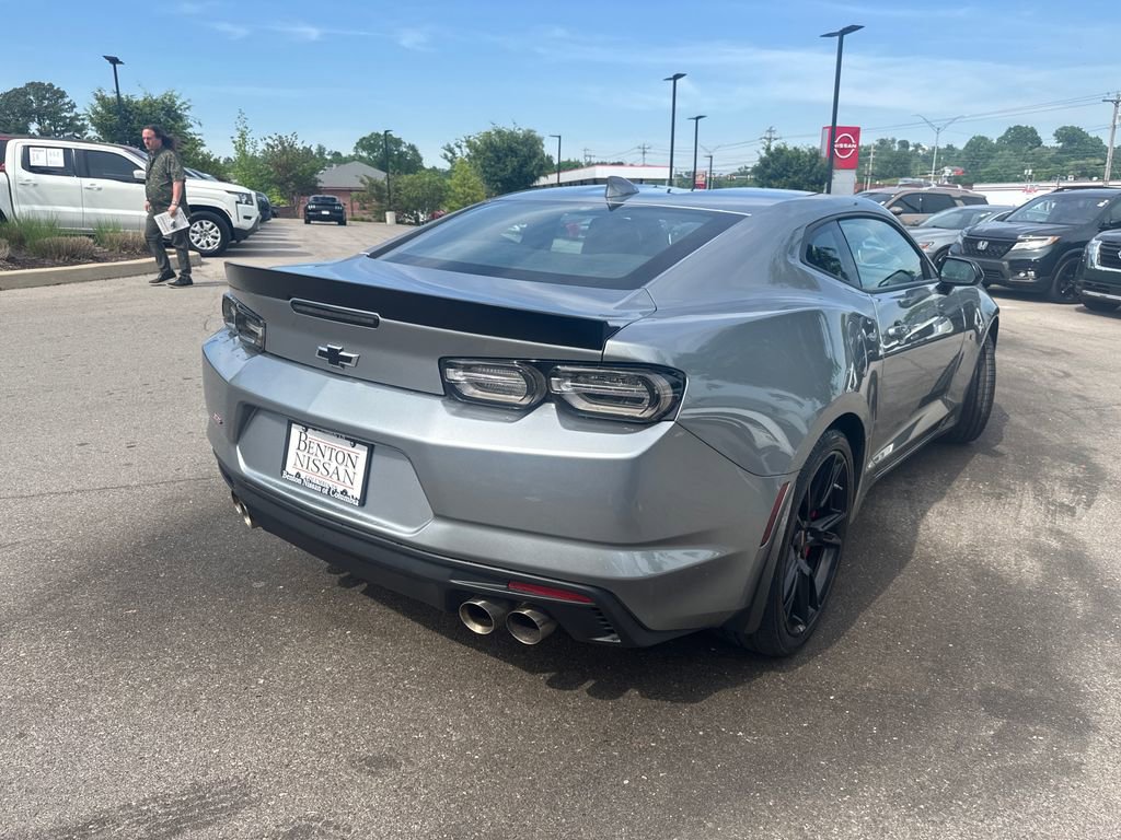 Used 2023 Chevrolet Camaro SS RWD image 7