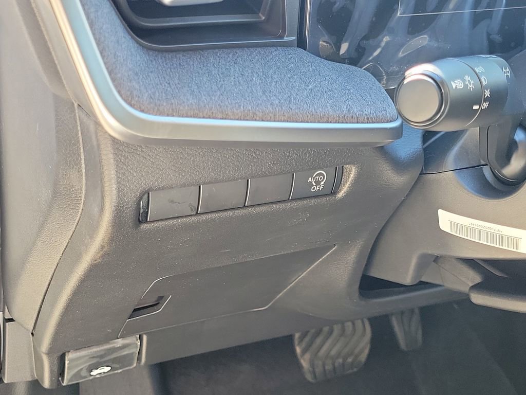 New 2026 Nissan Kicks S image 22