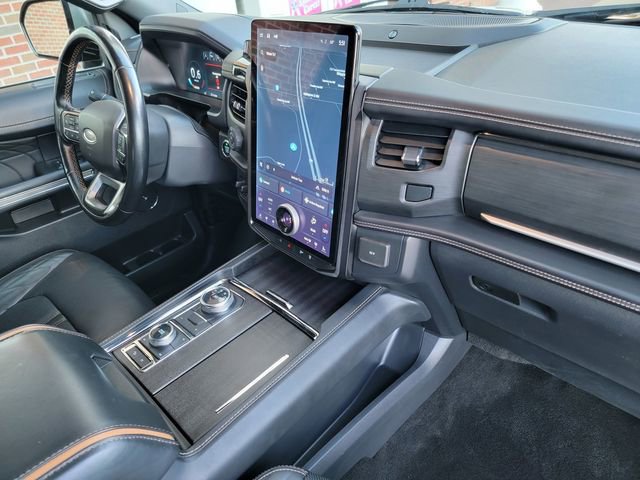 Used 2022 Ford Expedition Max Platinum image 19