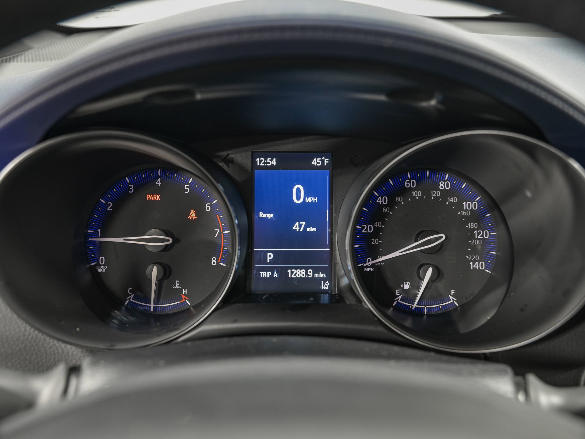 Used 2022 Toyota C-HR XLE image 21