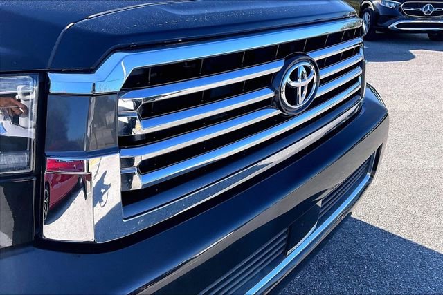 Used 2020 Toyota Sequoia Platinum image 34