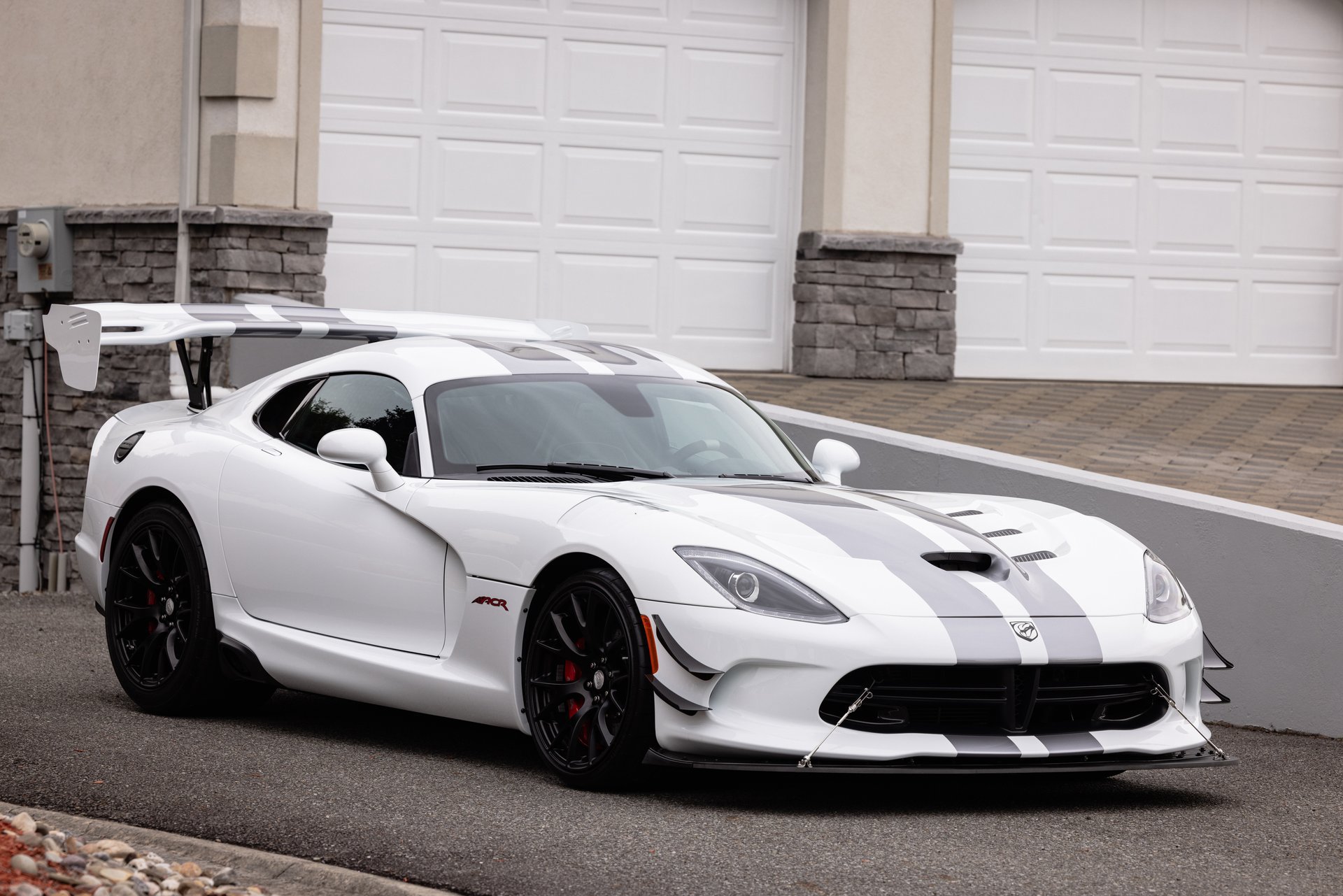 Used 2017 Dodge Viper ACR w/ Extreme Aero Package RWD image 5
