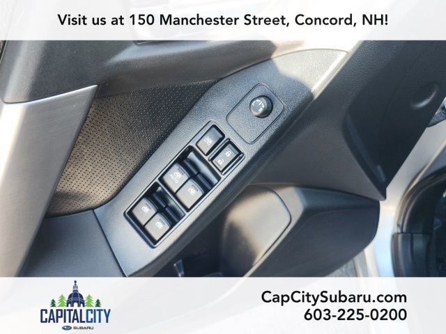 Used 2015 Subaru Forester 2.5i Limited AWD/4WD image 12