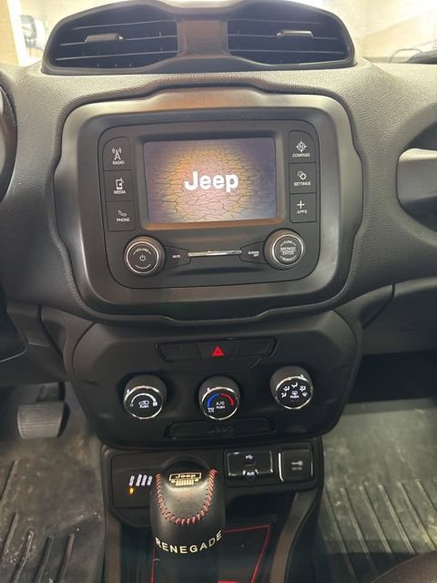 Used 2018 Jeep Renegade Sport w/ Power & Air Group image 5