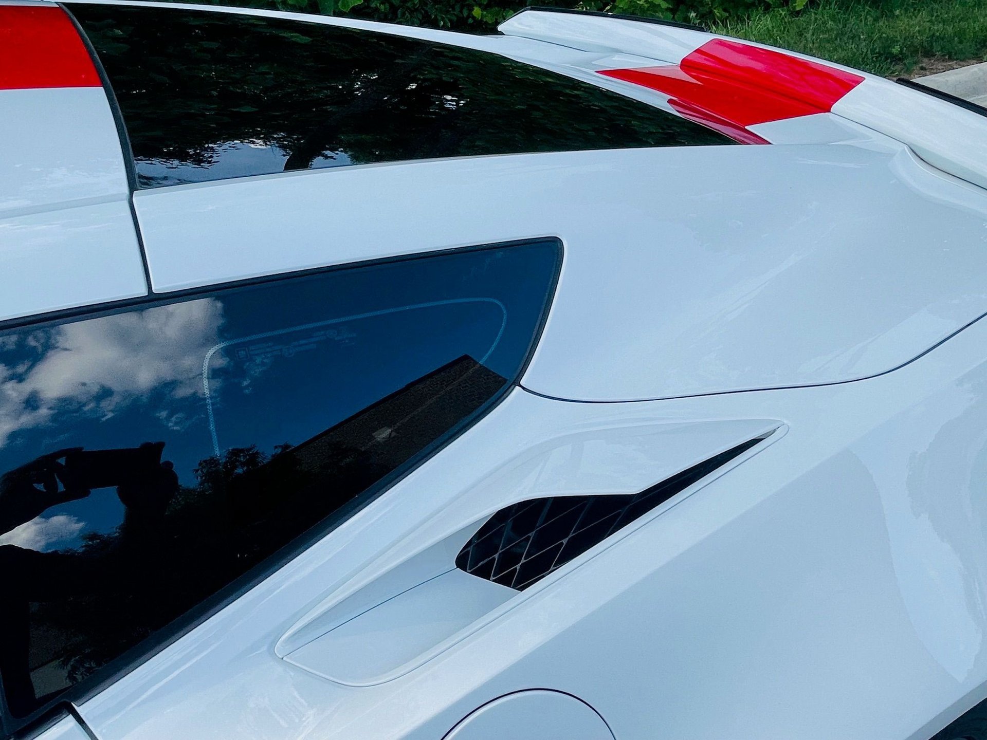 Used 2017 Chevrolet Corvette Grand Sport w/ Z07 Performance Package RWD image 17