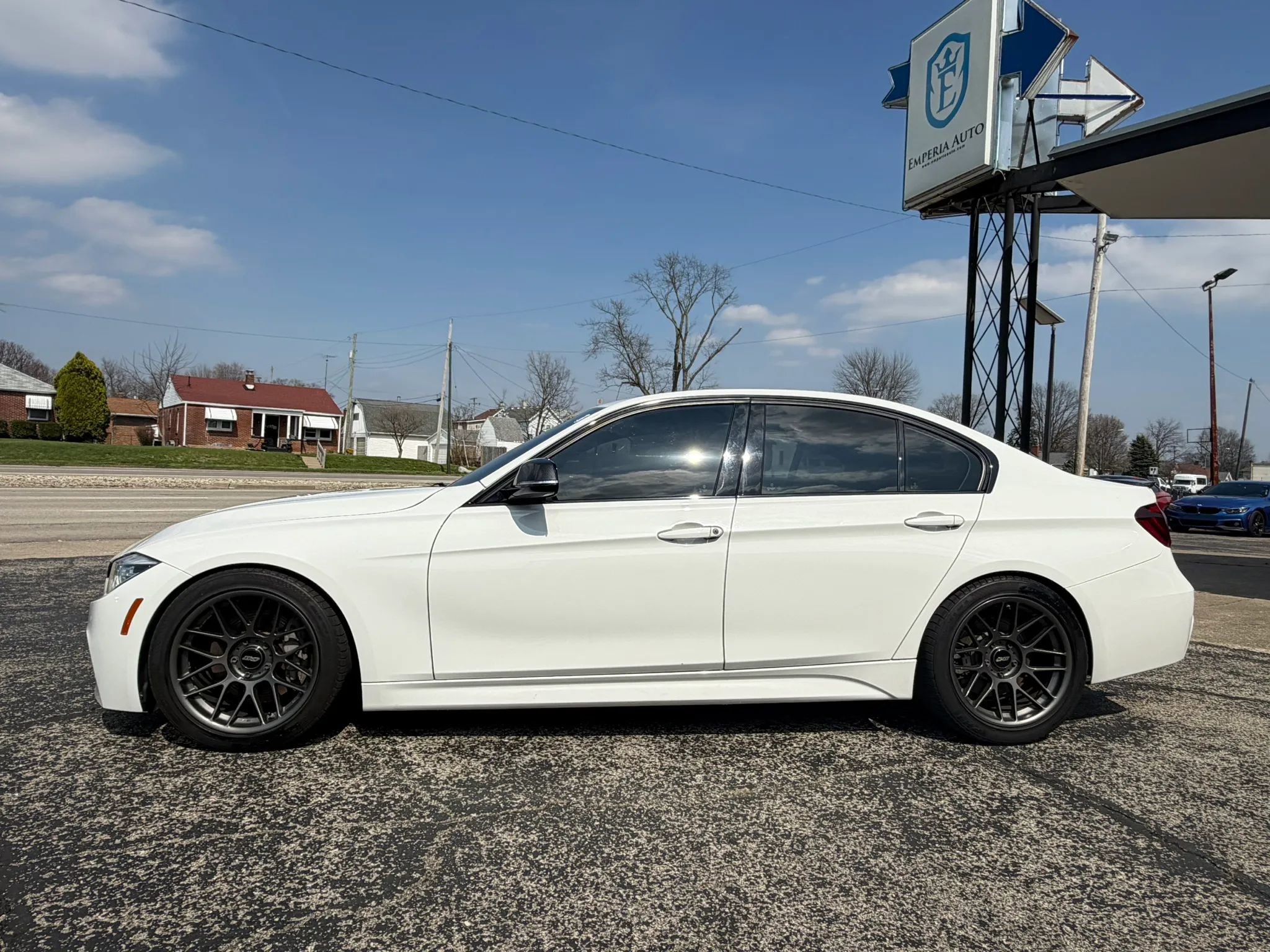 Used 2016 BMW 340i xDrive Sedan image 5