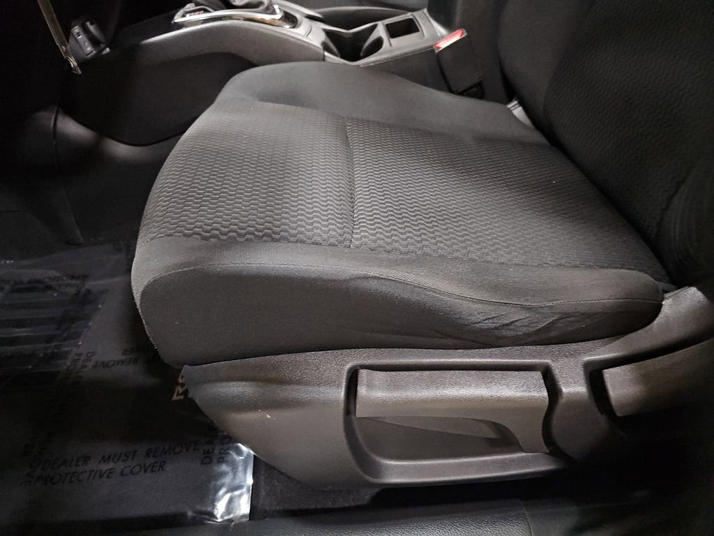 Used 2018 Nissan Rogue Sport S w/ S Appearance Package image 17